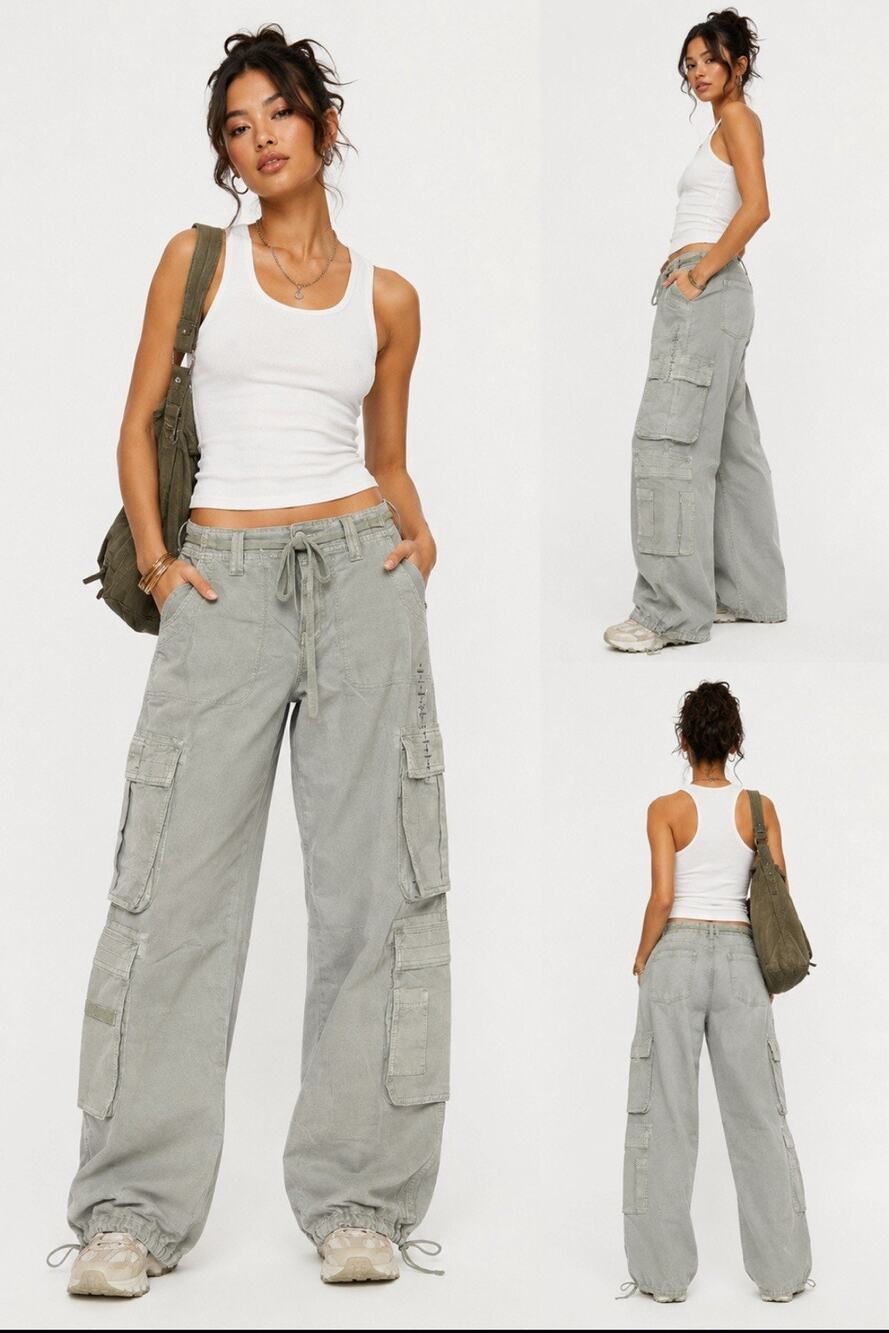 Parachute Gorpcore Streetwear Skater AEO Wide Leg Cargo Jogger Size 2 Sage Green